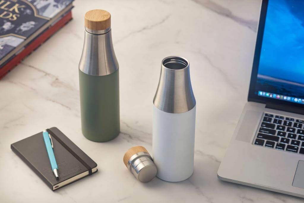  Hans Larsen - personalised water bottles