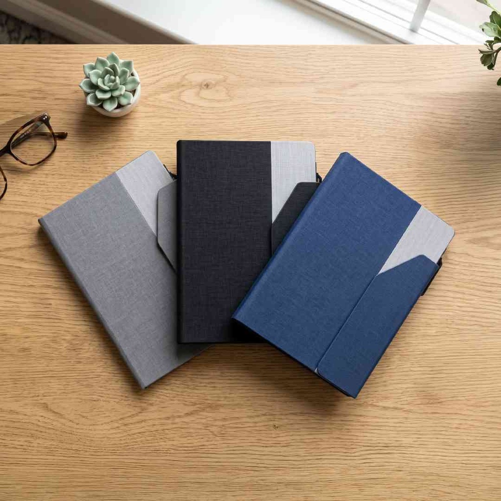 CARLO - Giftology Notepad with Pen and Sticky Note - Black