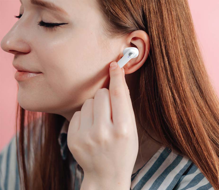 ARBON – TWS UV-C Earbuds with Sterilization Case